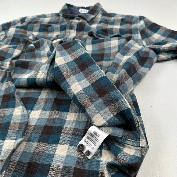 Woolrich Flannel Shirt Men's XL Blue White Plaid Thick Cotton Herringbone Weave - Picture 9 of 13